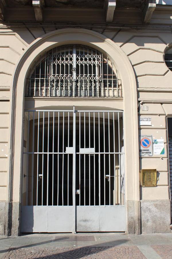 L'ango-letto Industriale Del Quadrilatero Apartment *